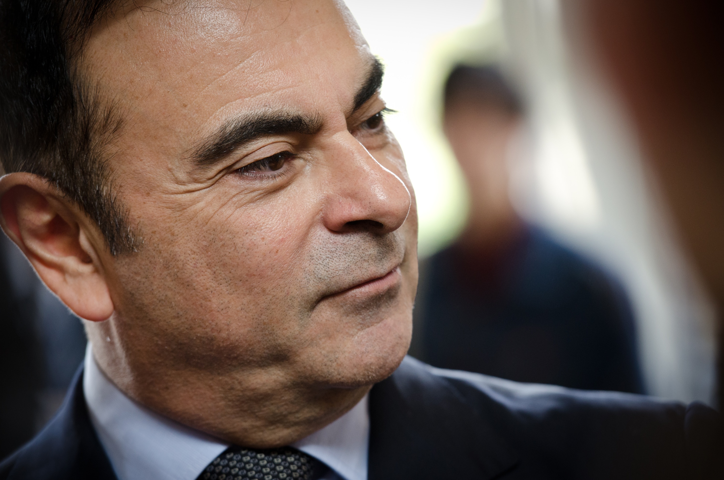 Update Former Nissan Ceo Carlos Ghosn Skips Bail Abruptly Leaves