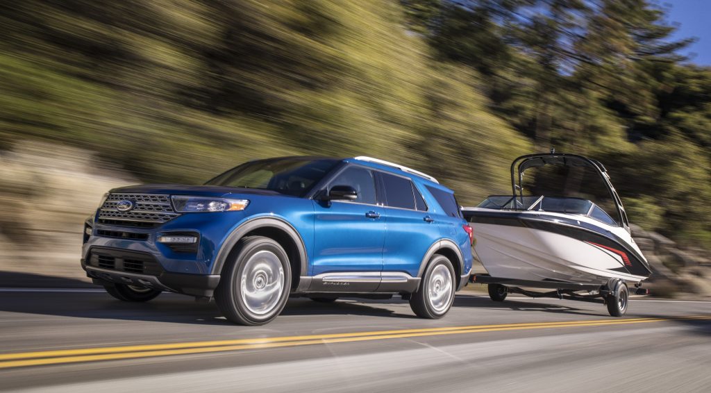 I Want A Midsize Suv That Can Tow 5 000 Pounds What Should I Buy 2019 2020 Update The Fast Lane Car