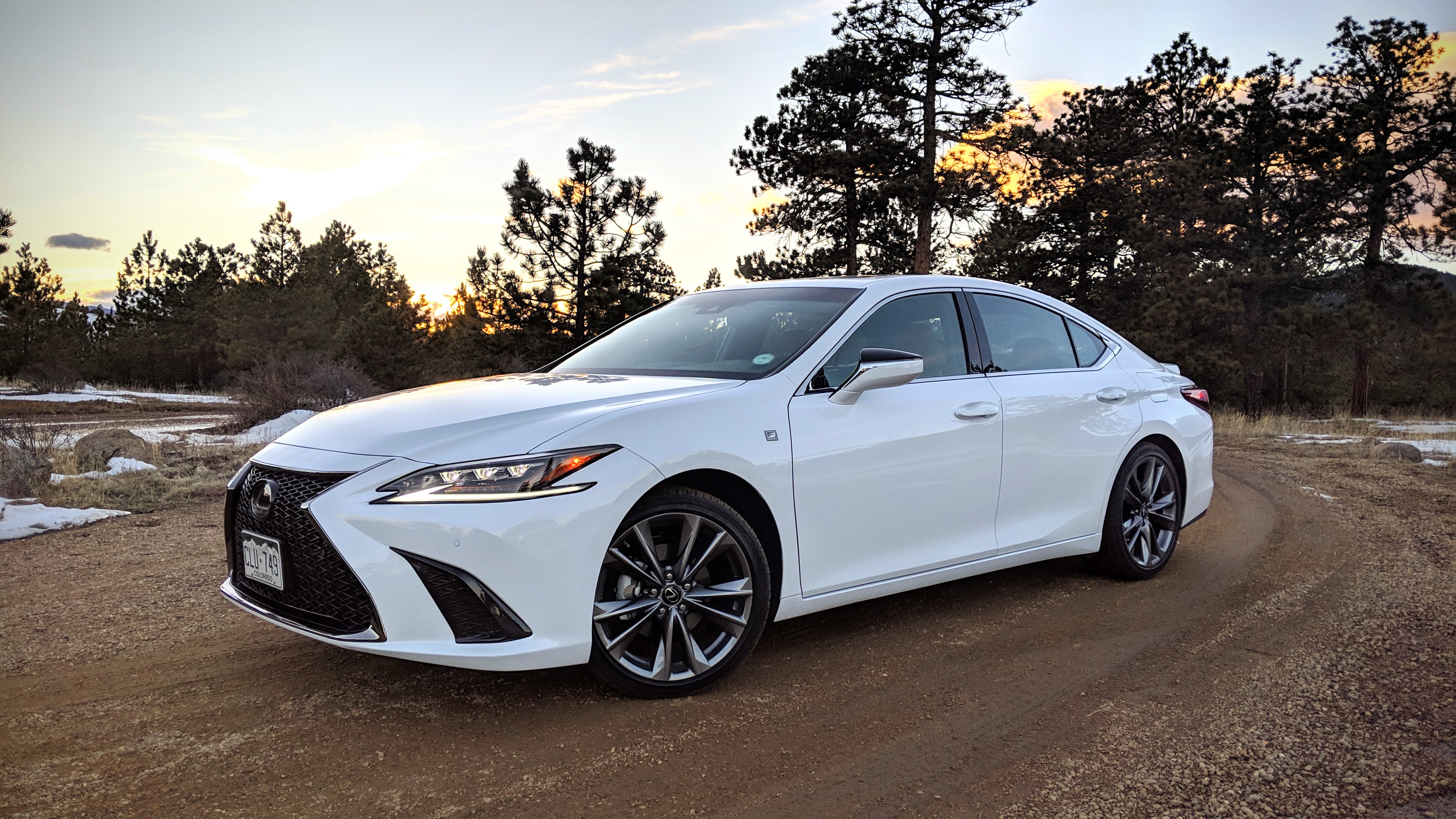 2019 Lexus Es 350 F Sport Review Is It A Thrilling Sports