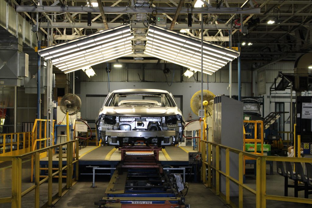 200 Workers At GM Oshawa Supplier Lear Corp Walk Off The Job