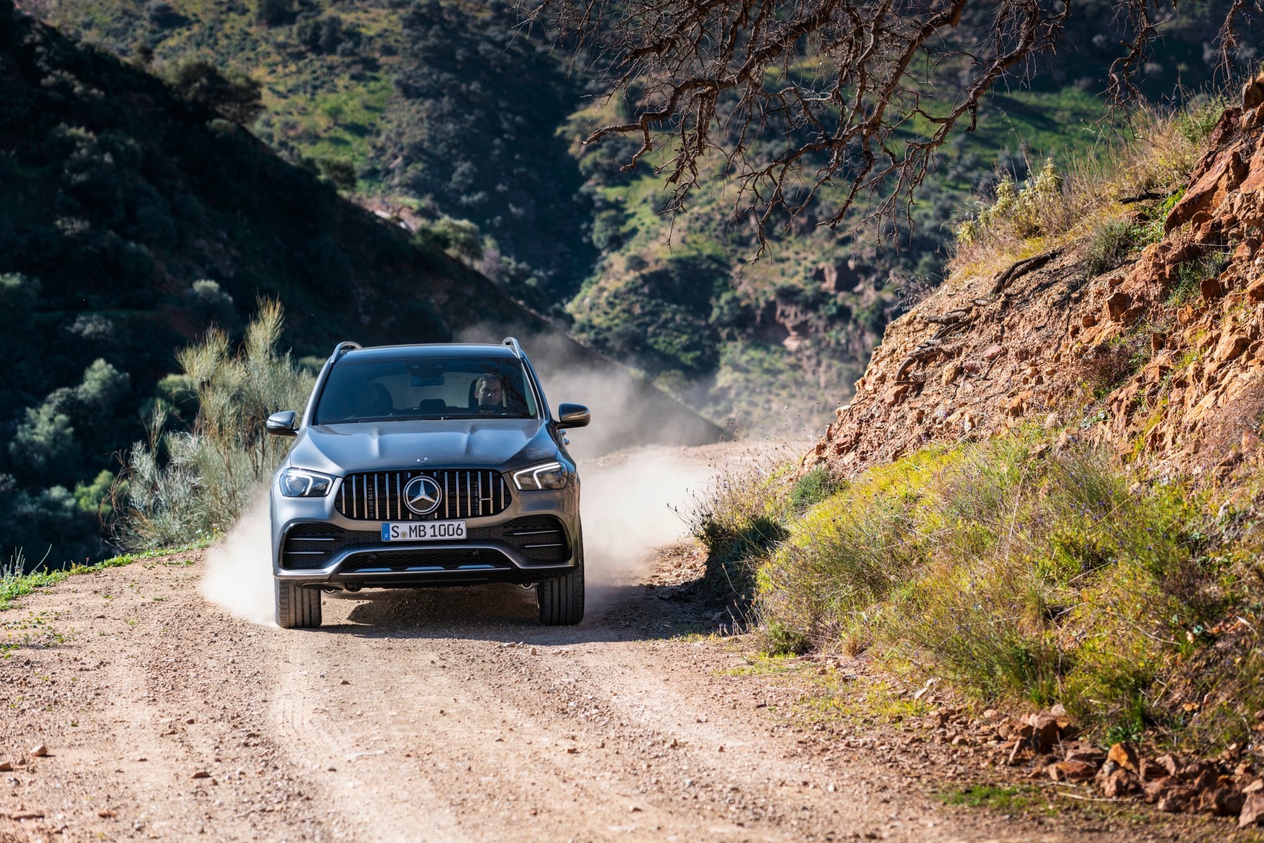 Mercedes Amg Gle 53 Adds 429 Horsepower Stablemate To The