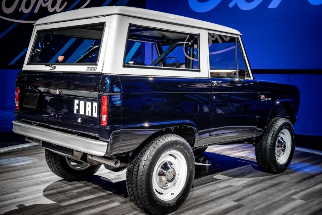 This Classic 1968 Ford Bronco Has A Supercharged V8 Heart From The New Shelby GT500