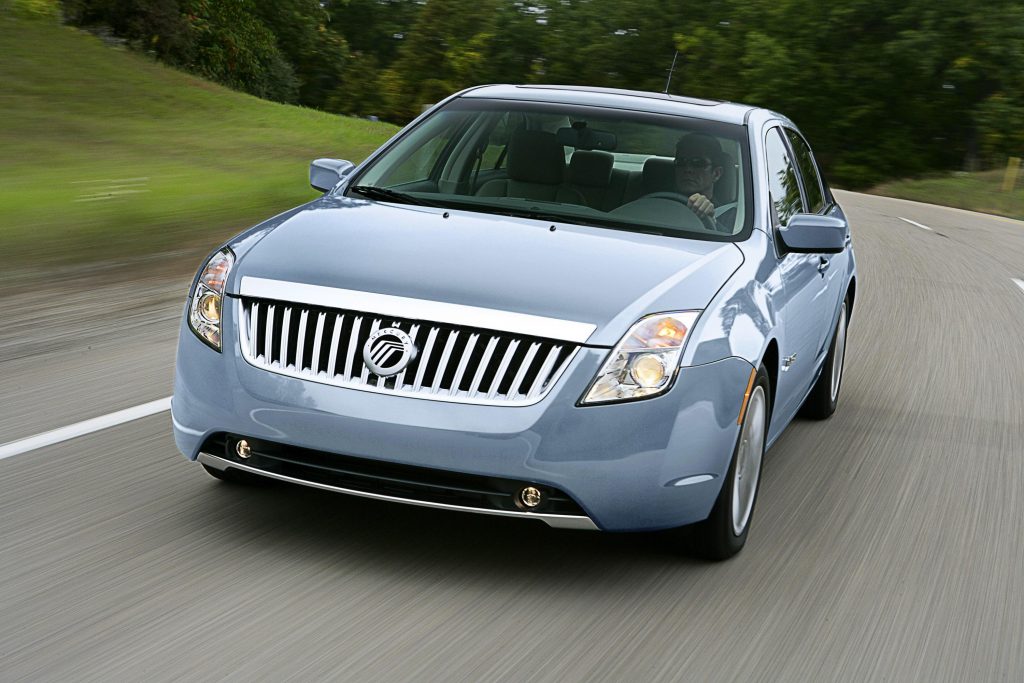 Ford Recall News: 600,000 Sedans Recalled For Brake Problem Tied To 15 Accidents, 2 Injuries