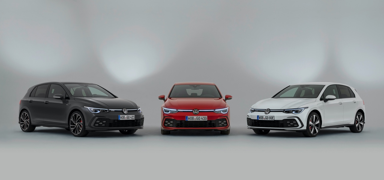finally the 2021 volkswagen golf gti mk8 debuts with