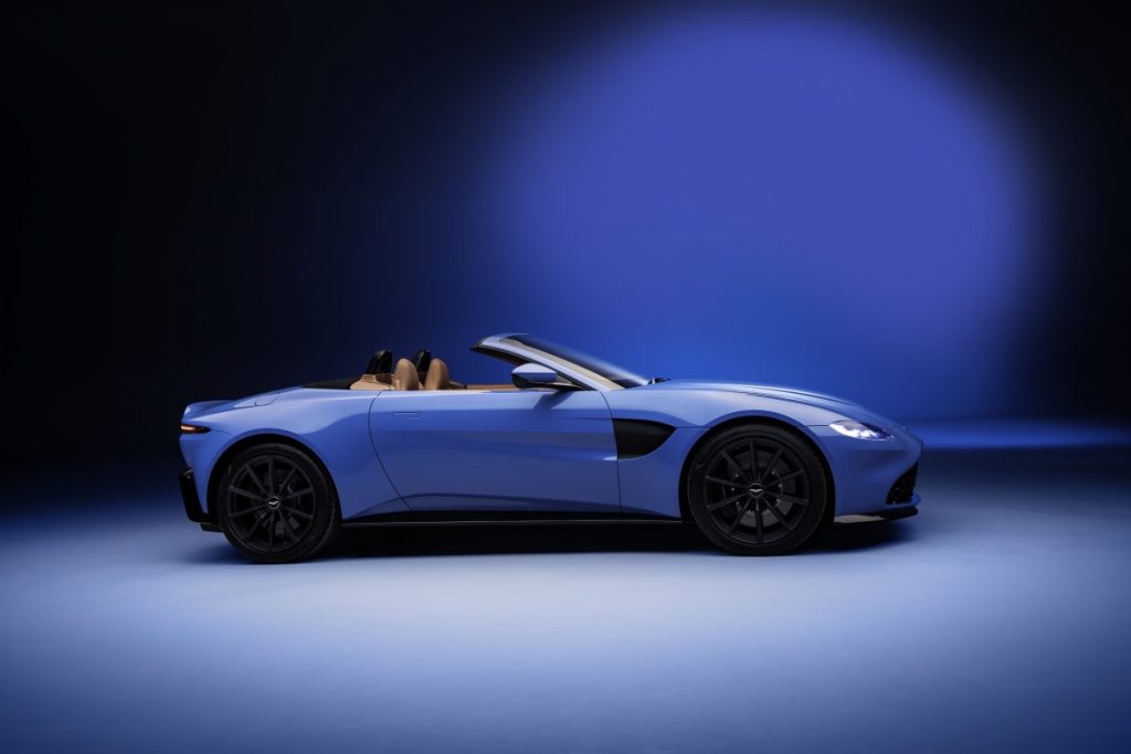 Aston Martin Debuts The Vantage Roadster With The World's Fastest-Opening Roof