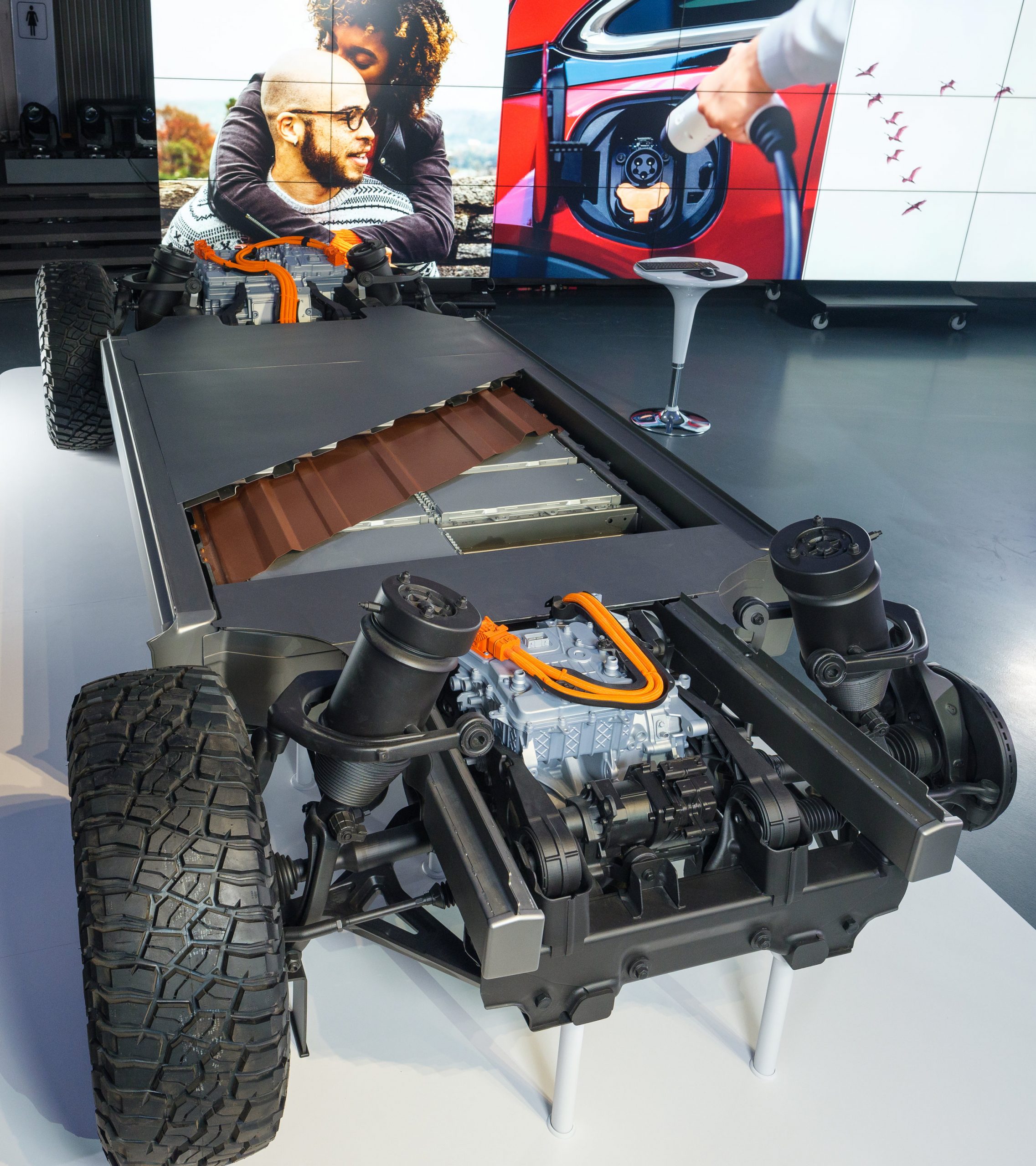 GM Debuts New Battery Technology With Up to 200 kW Capacity — Twice