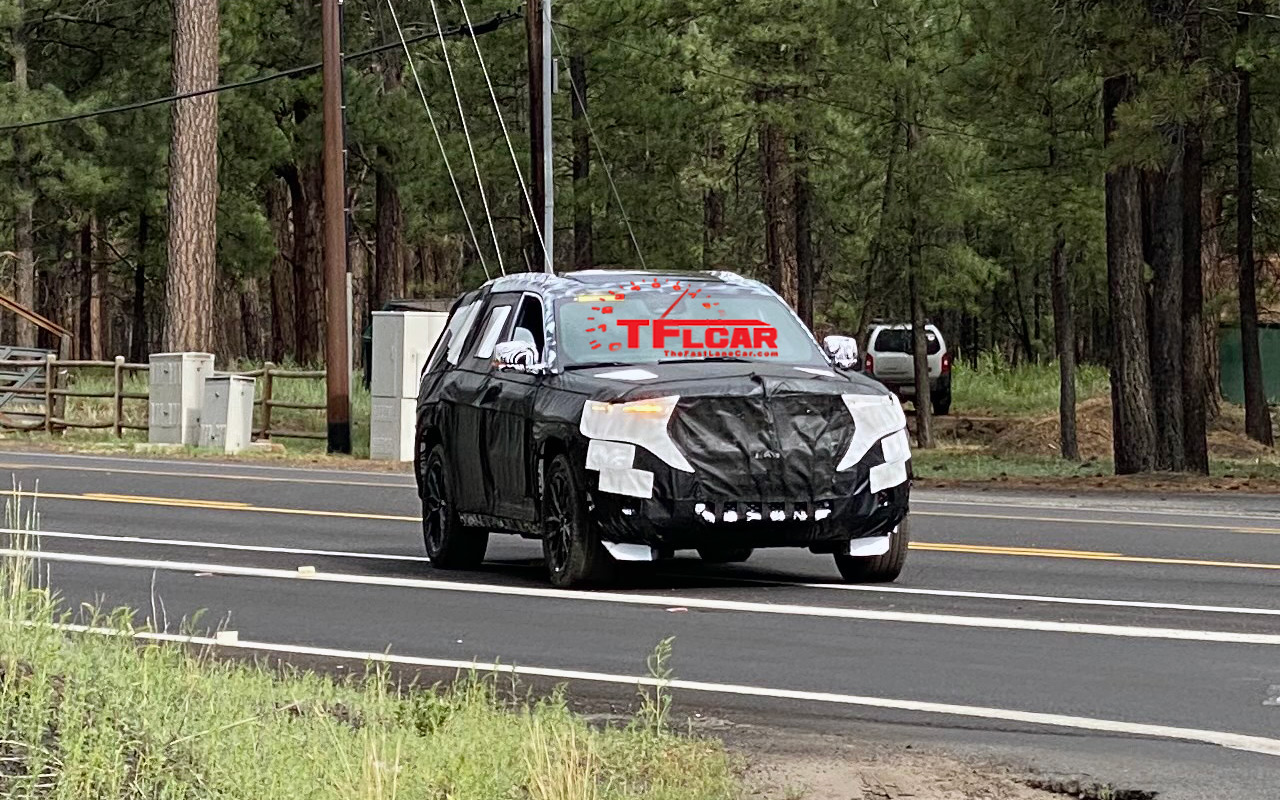2021 - [Jeep] Grand Cherokee  - Page 2 Jeep-gc-spied-2
